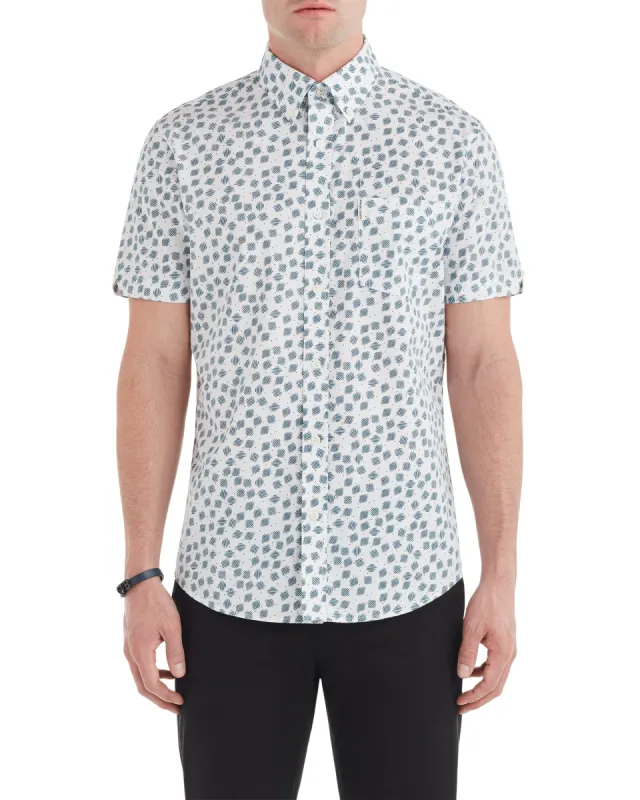 Short-Sleeve Scattered Scratch Printed Shirt - Snow White sold by Ben Sherman