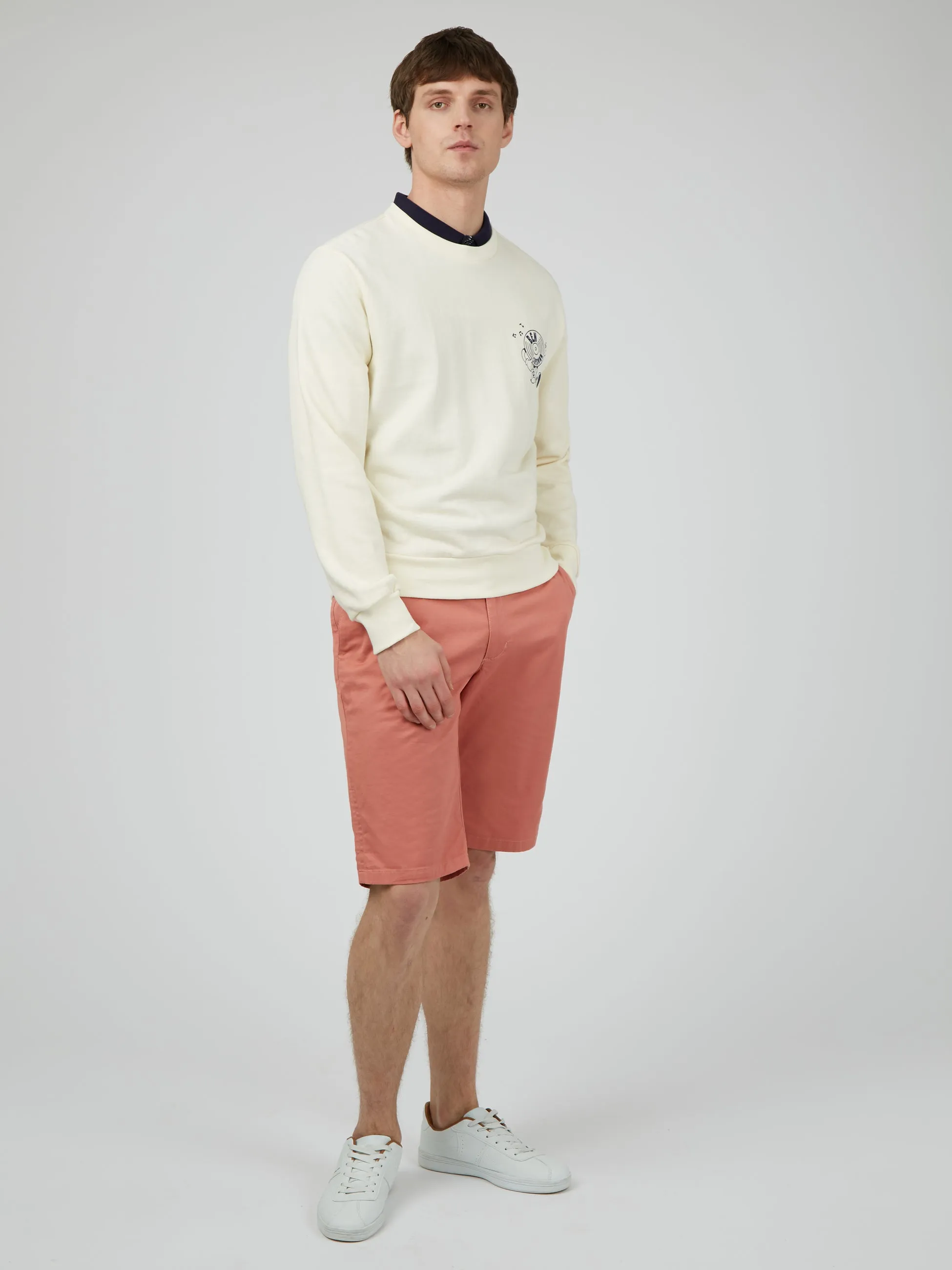 Strolling Record Graphic Crewneck Sweatshirt - Ivory sold by Ben Sherman product image thumbnail 3