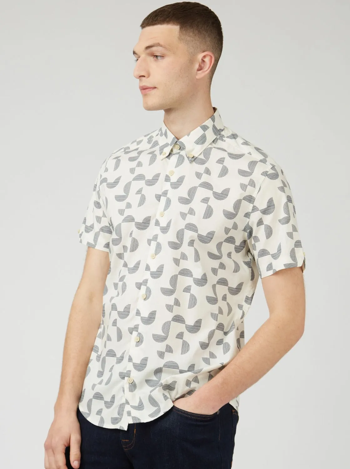 Textured Linear Print Short-Sleeve Shirt - Ivory sold by Ben Sherman product image thumbnail 4