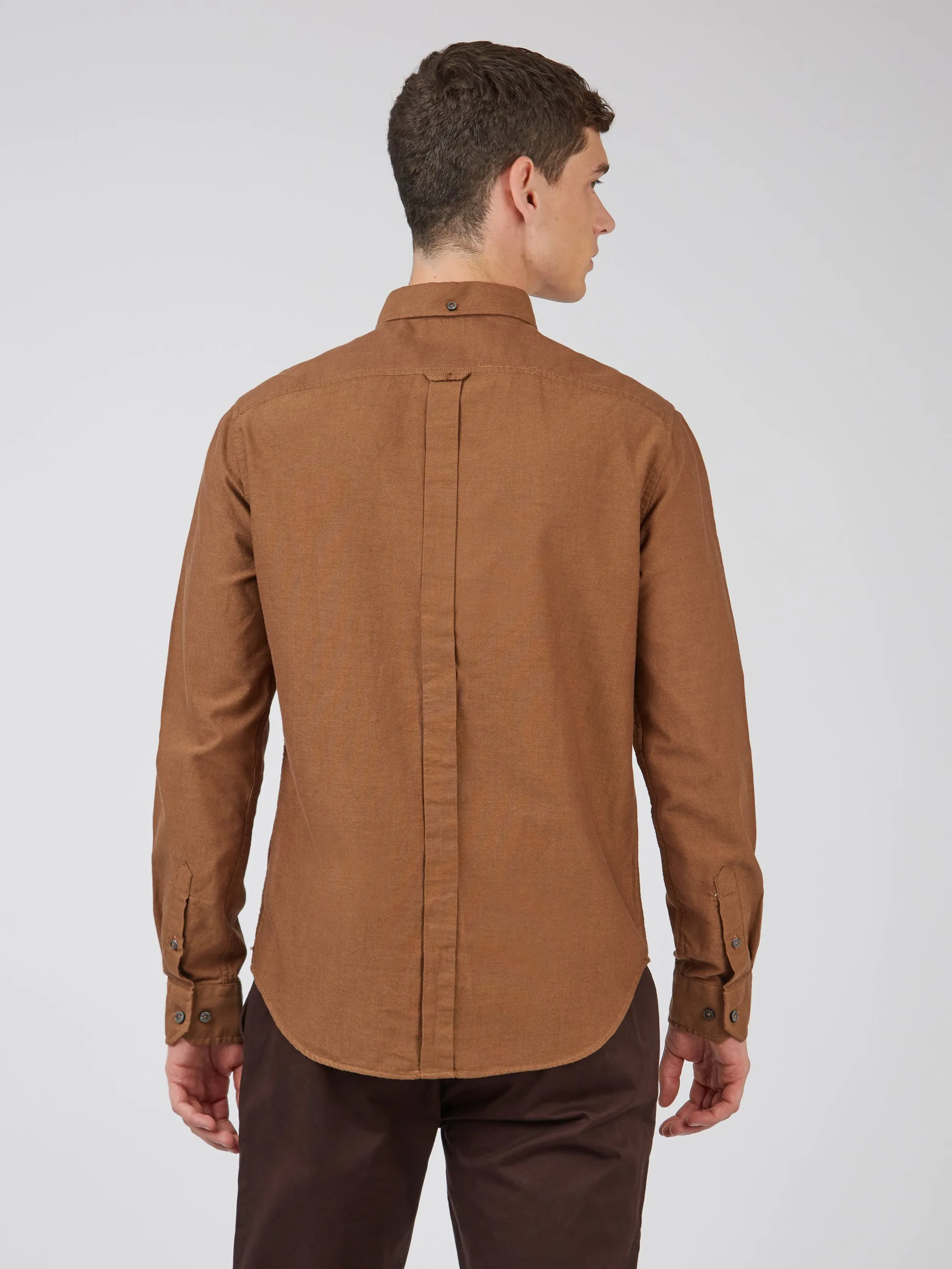 Signature Organic Long-Sleeve Oxford Shirt - Light Brown sold by Ben Sherman product image thumbnail 4