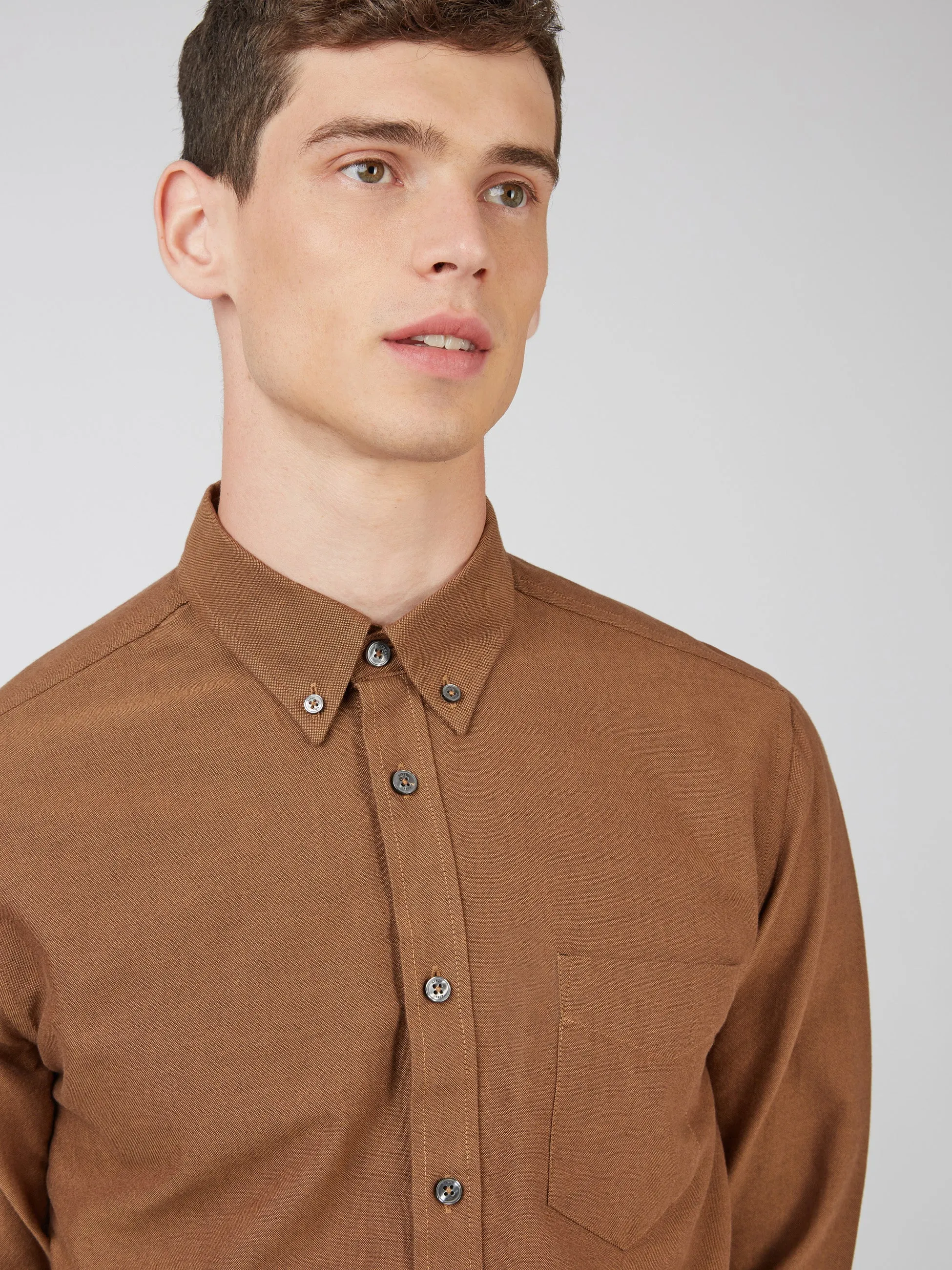 Signature Organic Long-Sleeve Oxford Shirt - Light Brown sold by Ben Sherman product image thumbnail 3