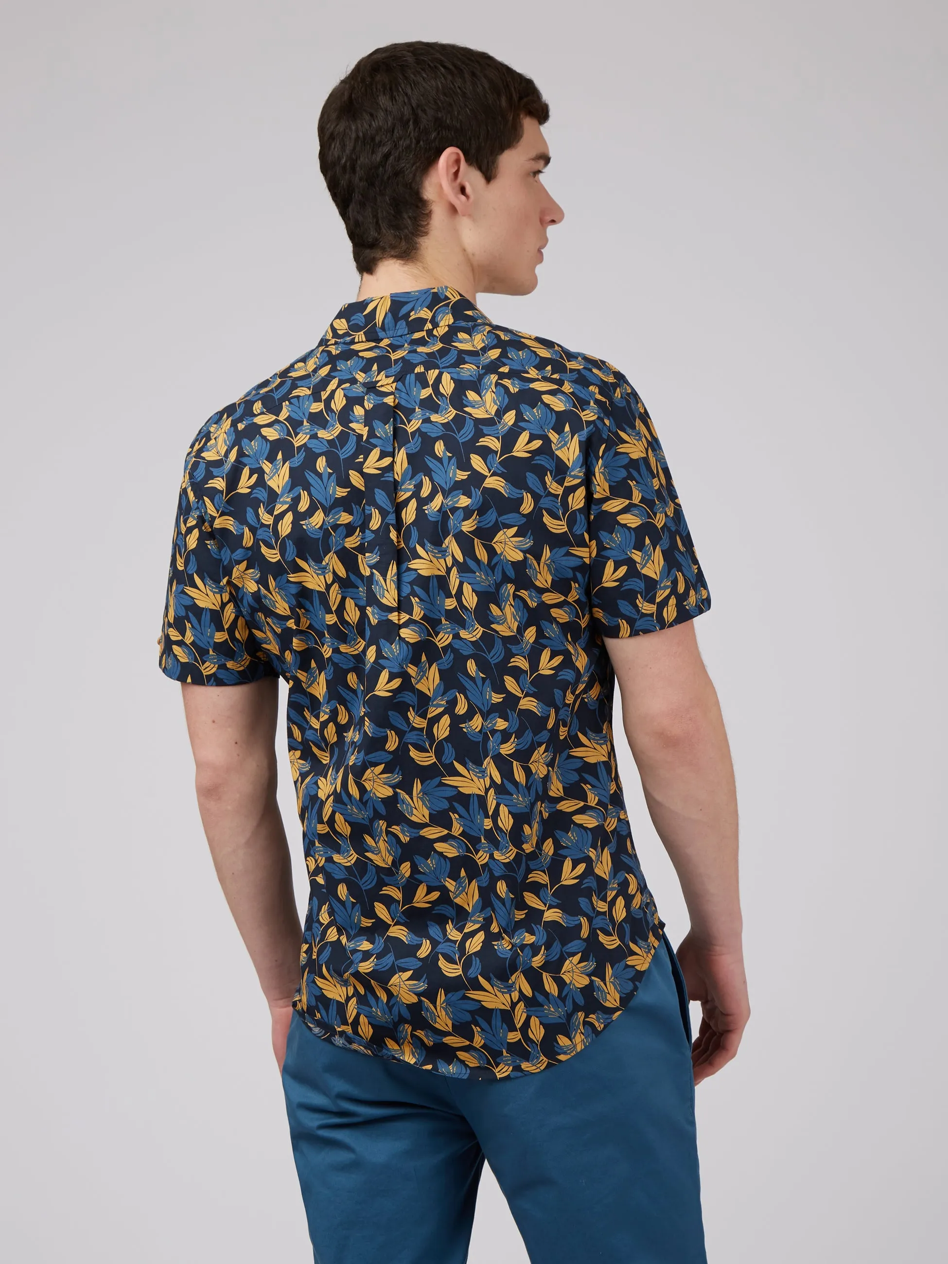 Botanical Print Short-Sleeve Shirt sold by Ben Sherman product image thumbnail 3
