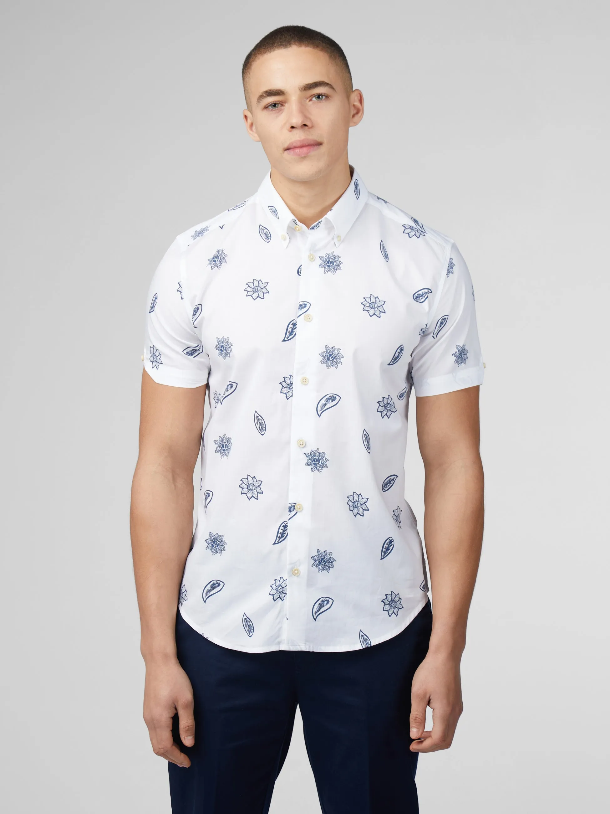 Signature Floral Print Shirt - Snow White sold by Ben Sherman