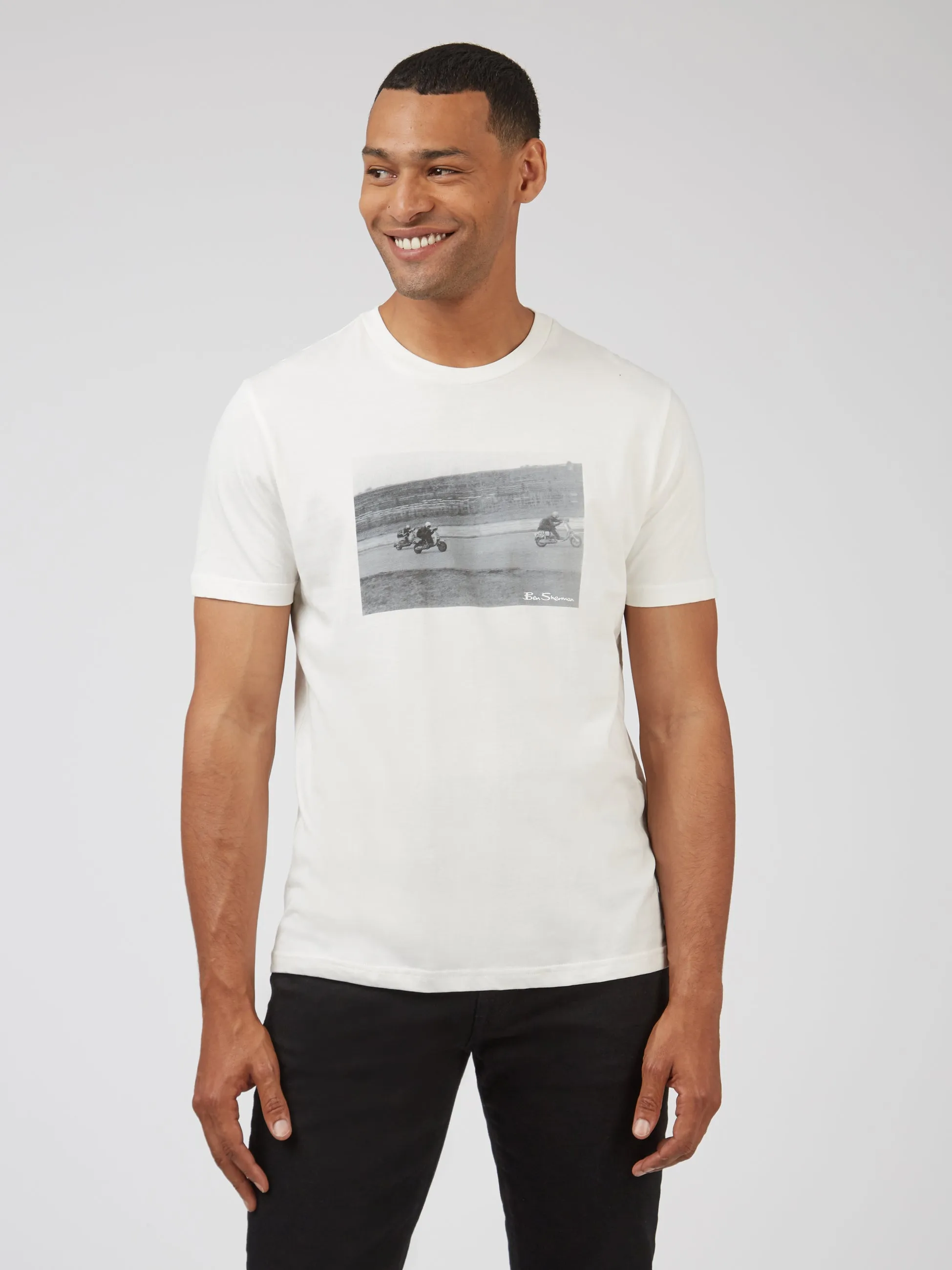 Organic Jersey Heritage Racing Graphic Tee sold by Ben Sherman product image thumbnail 2