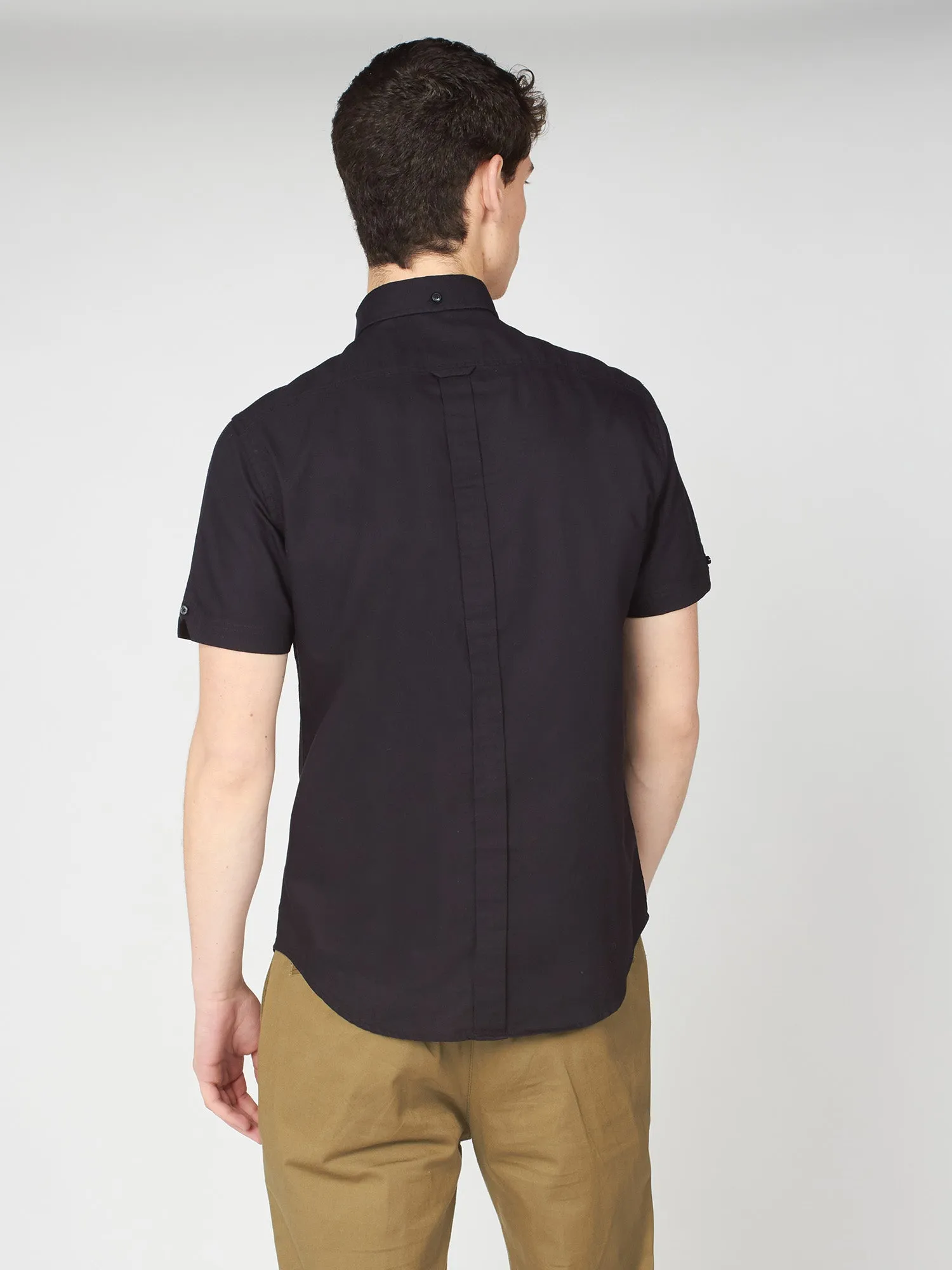 Short-Sleeve Signature Oxford Shirt - Barely Black sold by Ben Sherman product image thumbnail 2