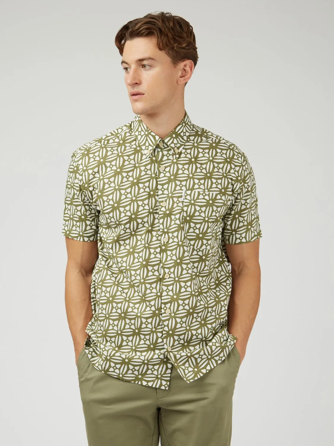 Geo Block Print Relaxed-Fit Shirt sold by Ben Sherman product image thumbnail 5