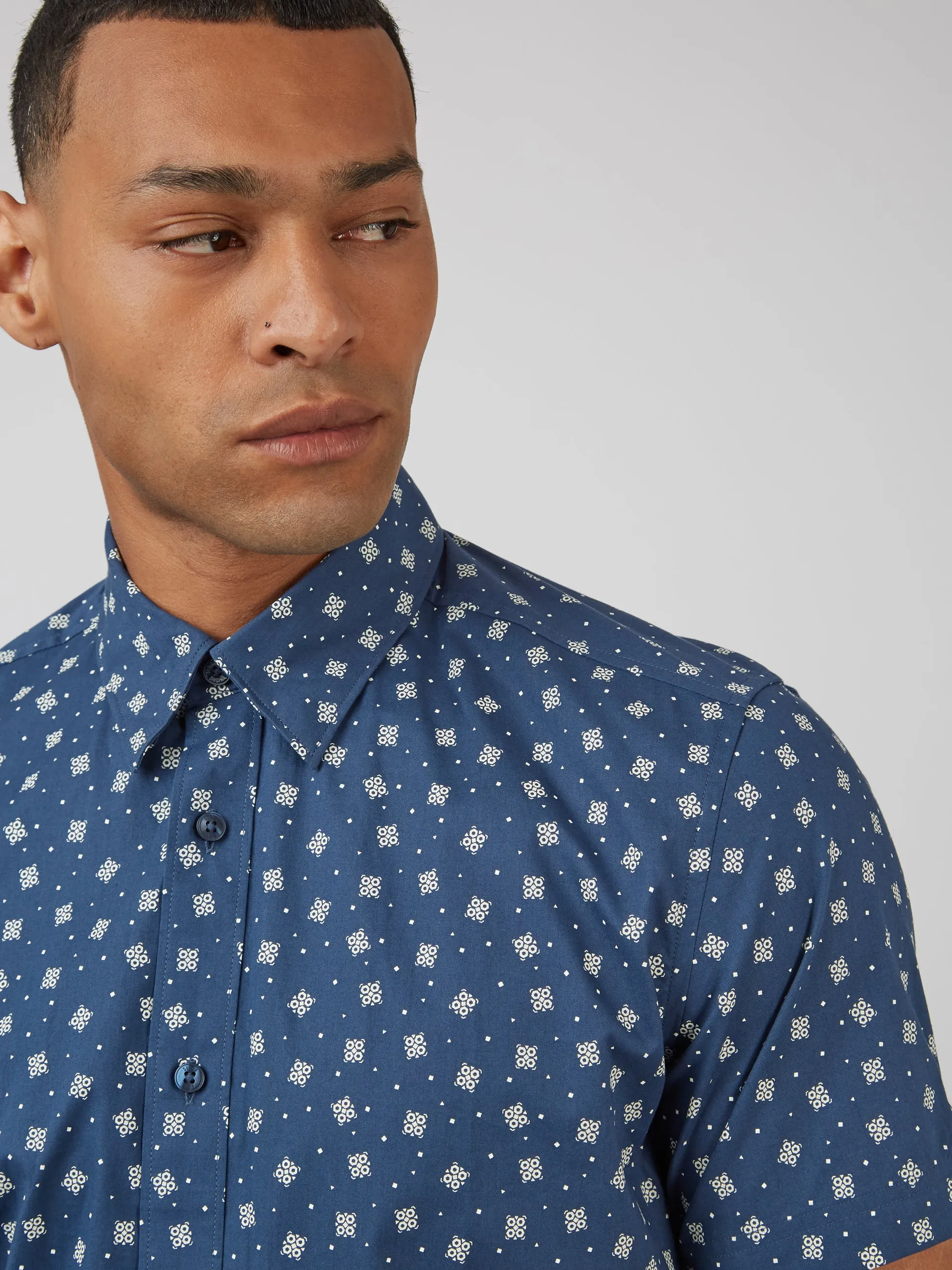 Scatter Print Short-Sleeve Shirt - Dark Blue sold by Ben Sherman product image thumbnail 3