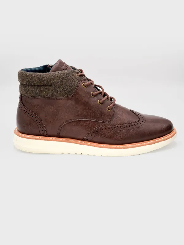 Nu Casual Wingtip Boot - Chestnut sold by Ben Sherman