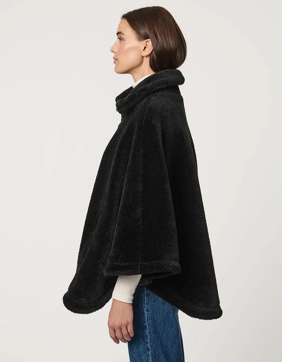 Calder Sherpa Poncho sold by Bernardo product image thumbnail 4