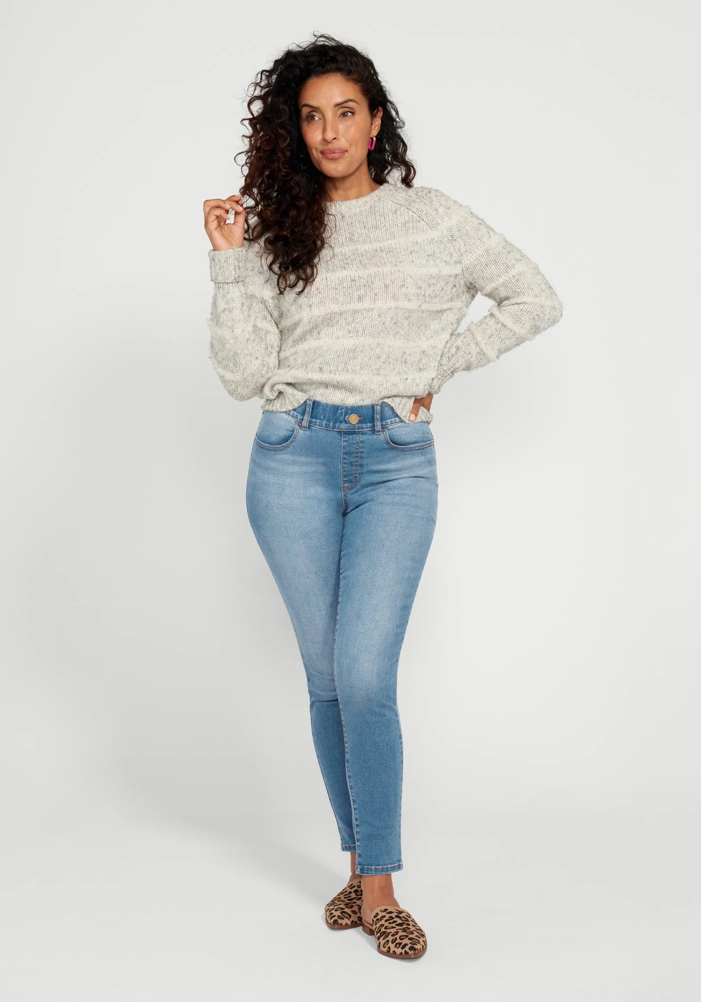 Signature Mid-Rise Denim | Skinny (Sonora Wash) sold by Betabrand product image thumbnail 4