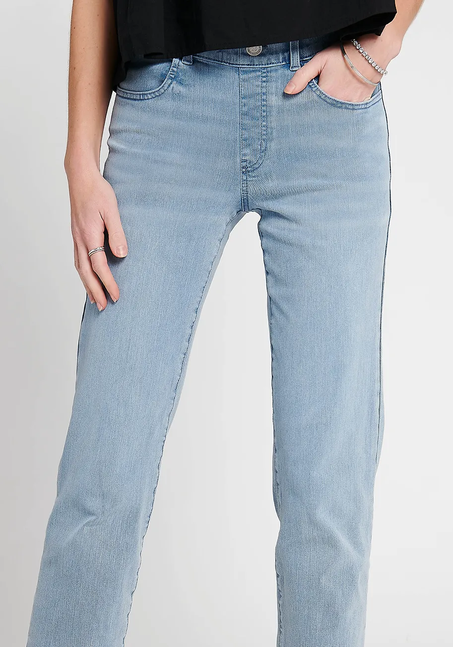 Signature Mid-Rise Denim | Straight (Cloud Wash) sold by Betabrand product image thumbnail 2