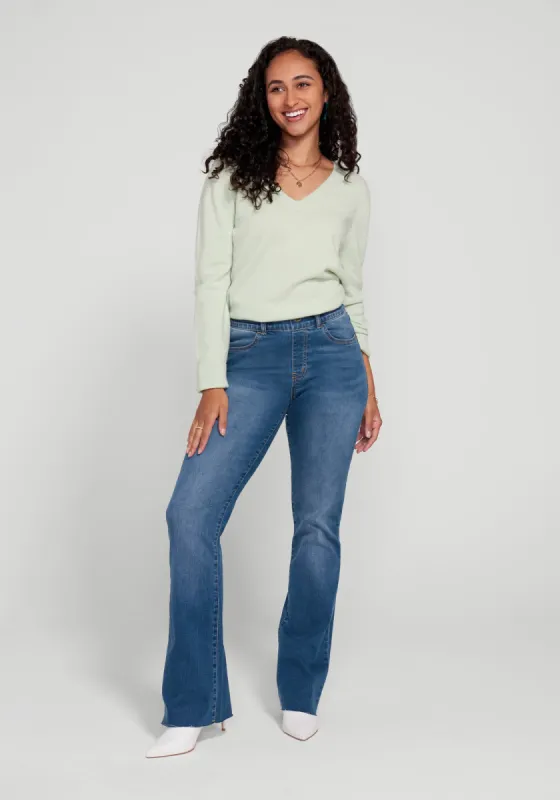 Signature Mid-Rise Denim | Bootcut (Alamo Wash) made by Betabrand