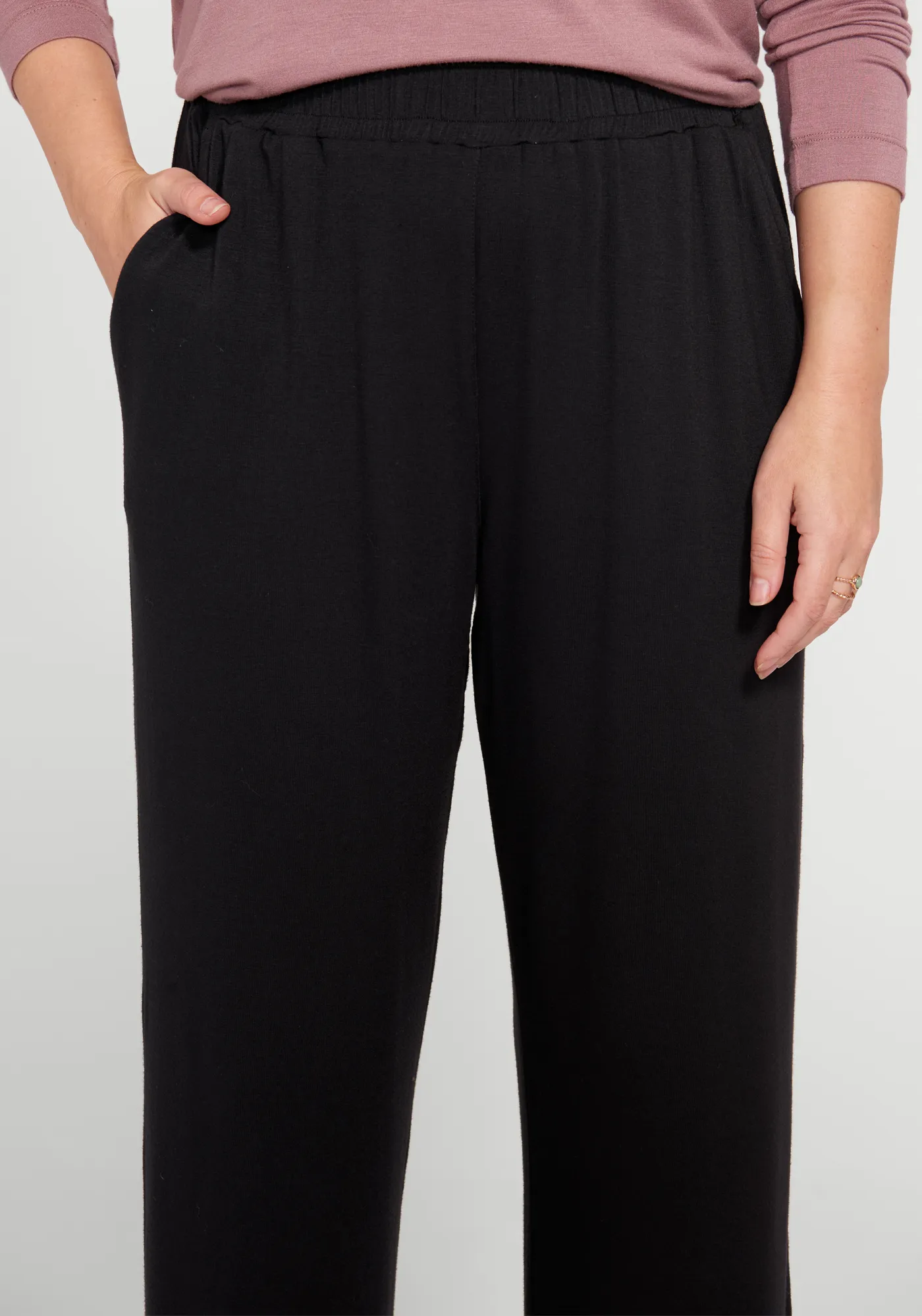 Essential Lounge Pant (Black) sold by Betabrand product image thumbnail 2