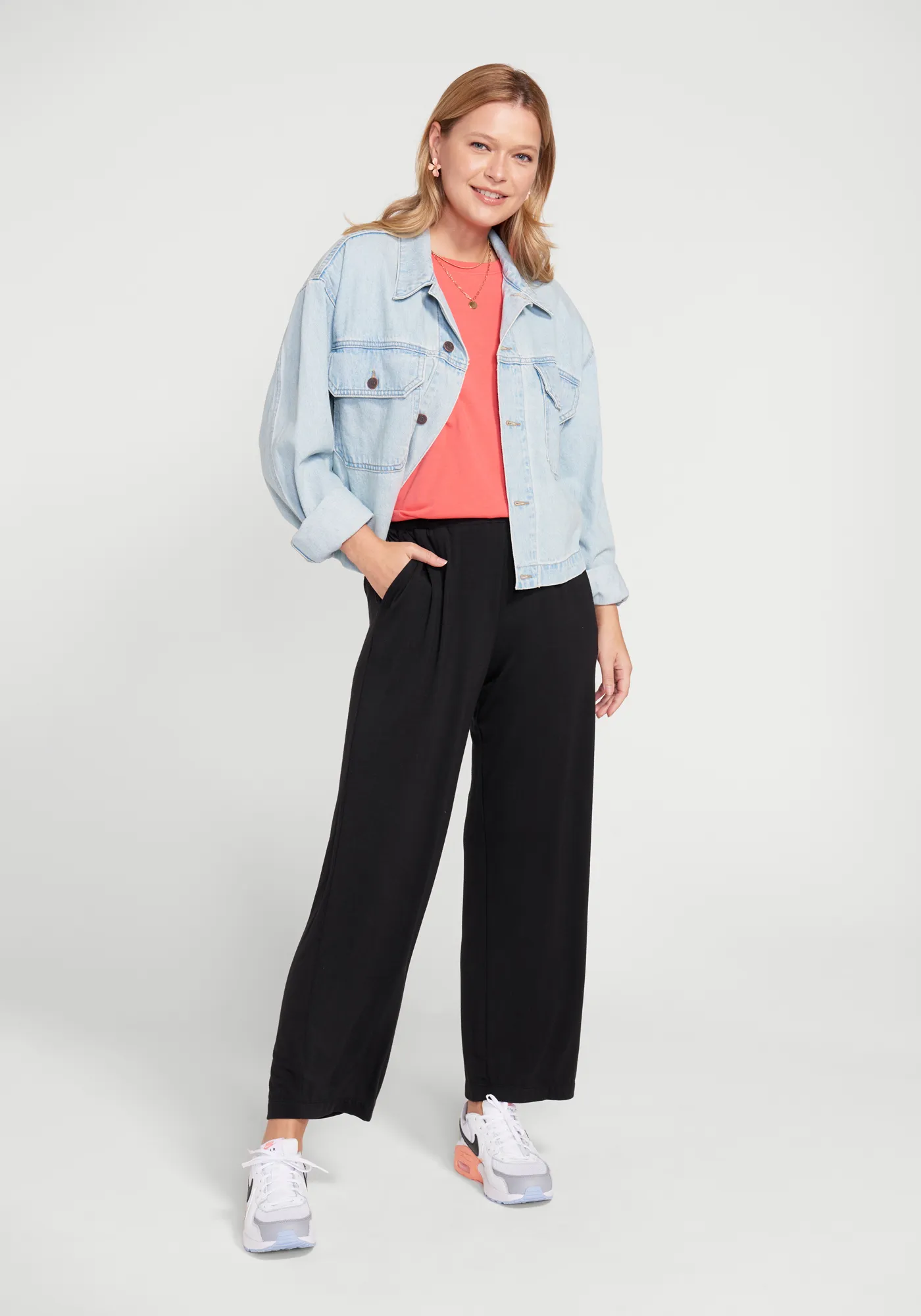 Essential Lounge Pant (Black) sold by Betabrand product image thumbnail 4