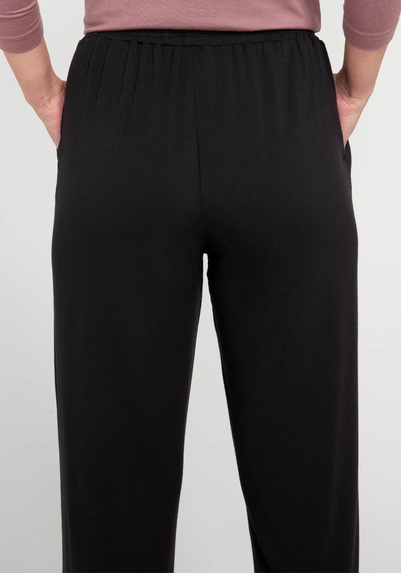 Essential Lounge Pant (Black) sold by Betabrand product image thumbnail 3