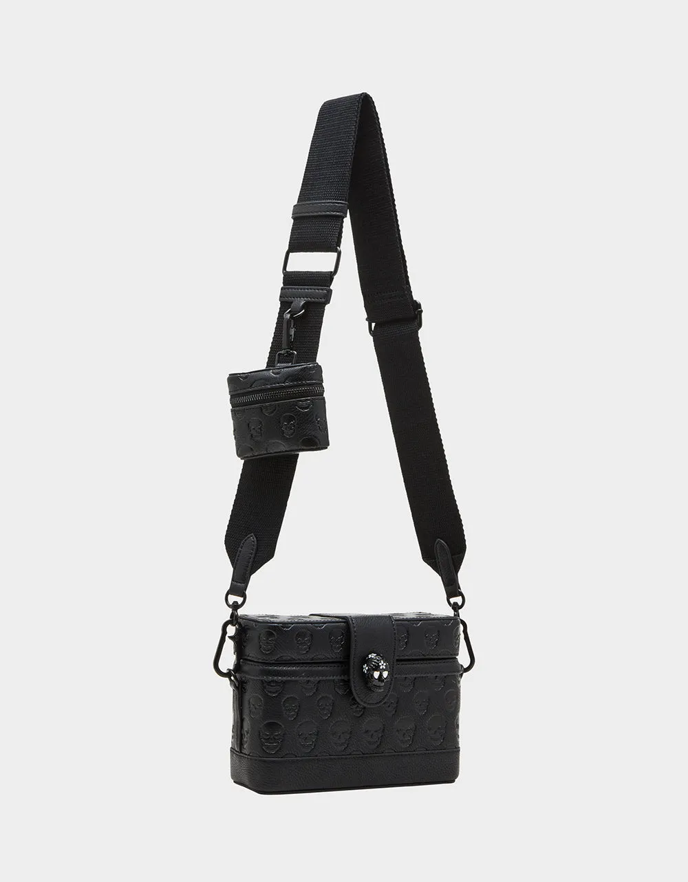 SKULL BOSS VANITY BAG BLACK sold by Betsey Johnson product image thumbnail 2