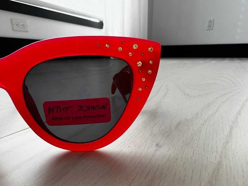 Betsey Johnson Cat's Eye Rhinestone Sunglasses Red | RE:LUV sold by Betsey Johnson product image thumbnail 2
