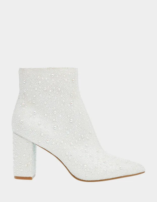 CADY IVORY sold by Betsey Johnson