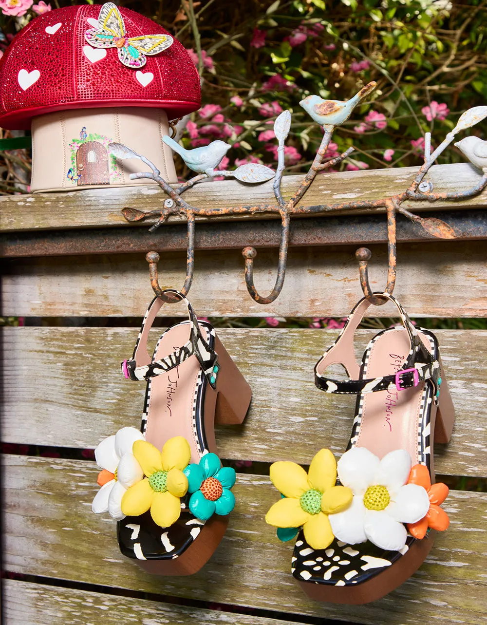 KINSLEE BLACK MULTI sold by Betsey Johnson product image thumbnail 2