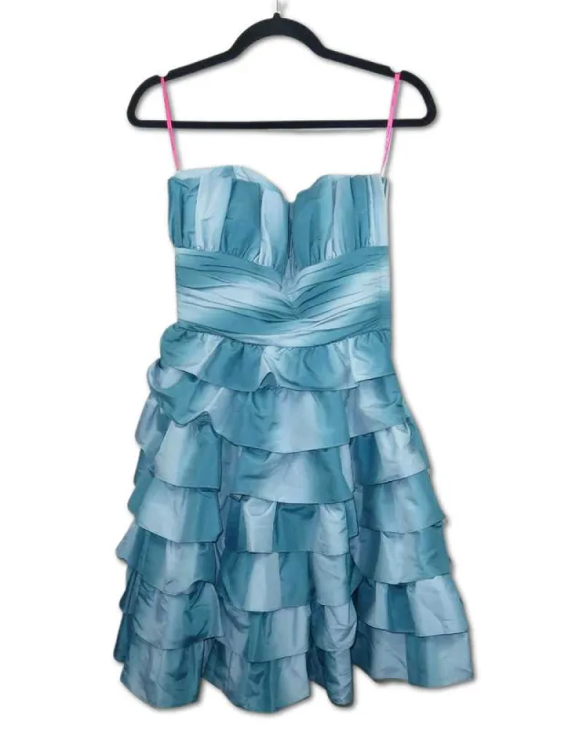 Dual-Shaded Blue Dress | RE:LUV sold by Betsey Johnson