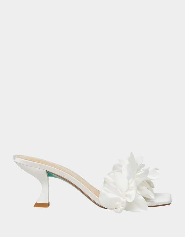 KIMI IVORY sold by Betsey Johnson