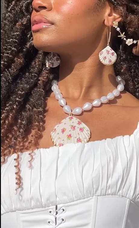 SHELL YEAH FLOWER SHELL HOOK EARRINGS WHITE sold by Betsey Johnson product image thumbnail 4