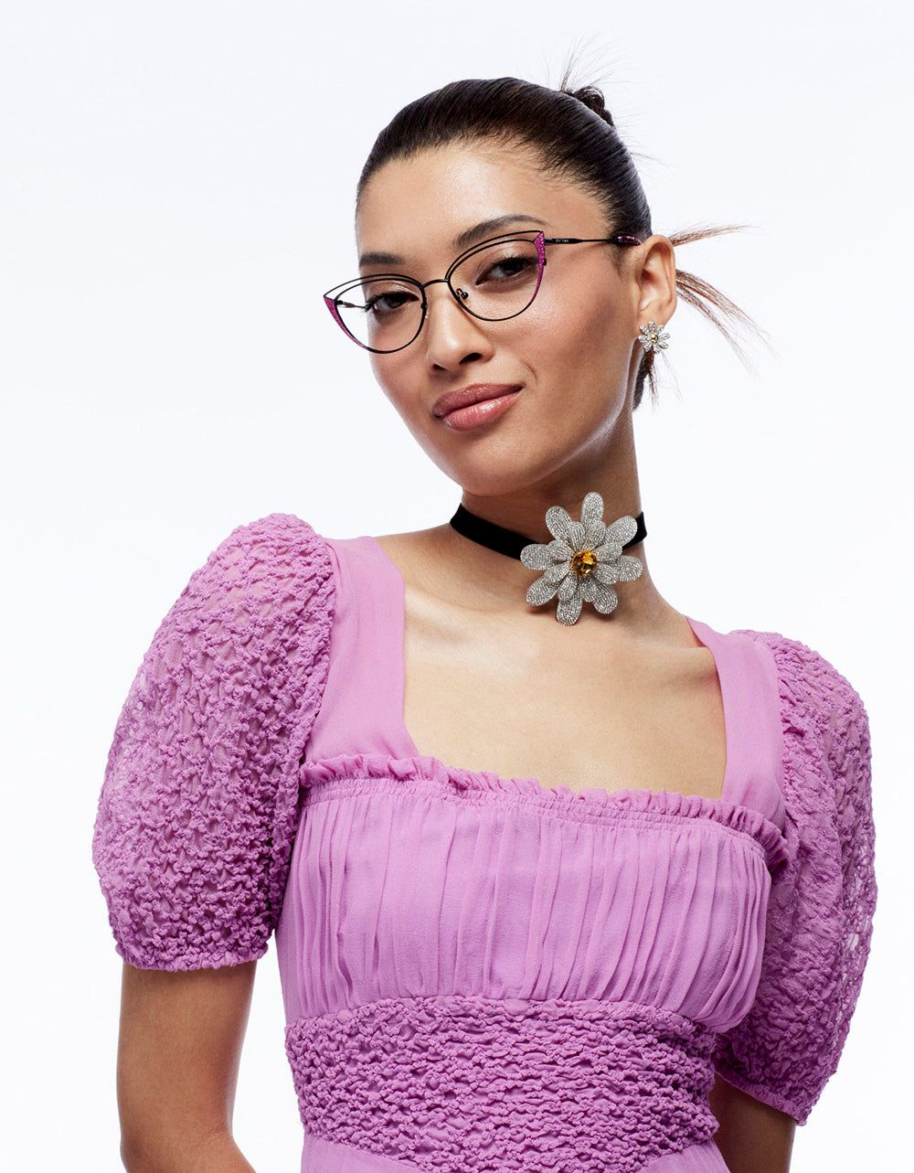 OHH A DAISY CHOKER NECKLACE RHINESTONE sold by Betsey Johnson product image thumbnail 2