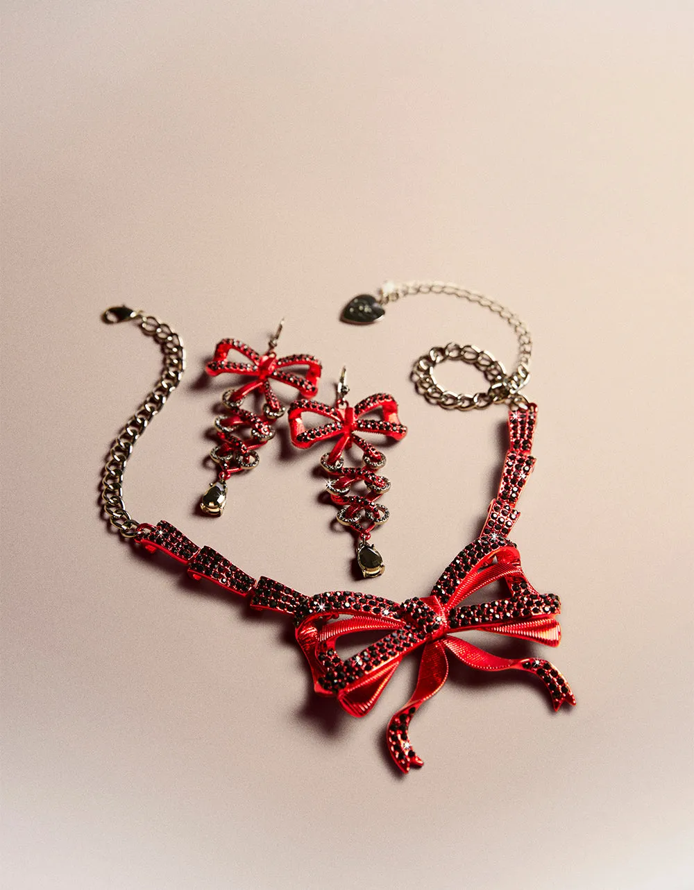 RED BOWS BOW PENDANT RED sold by Betsey Johnson product image thumbnail 2