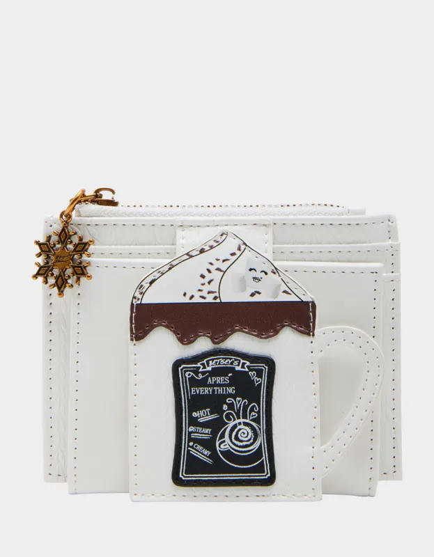KITSCH COMIN IN HOT BIFOLD WALLET WHITE sold by Betsey Johnson