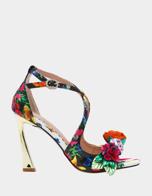 MIKAH BLACK MULTI made by Betsey Johnson
