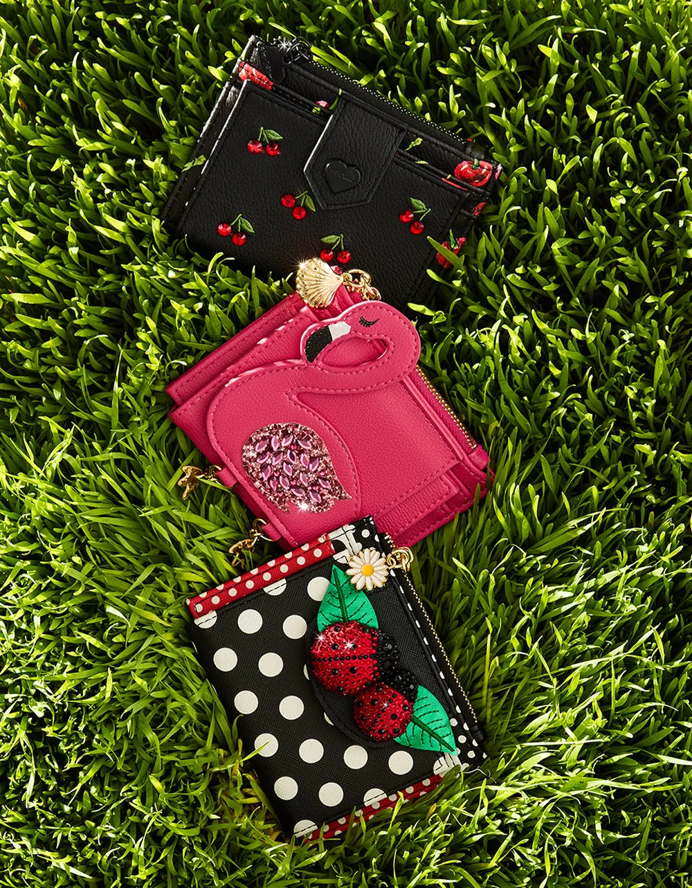 HOT AS FLOCK BIFOLD WALLET PINK sold by Betsey Johnson product image thumbnail 2