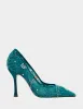 ROXIE EMERALD sold by Betsey Johnson