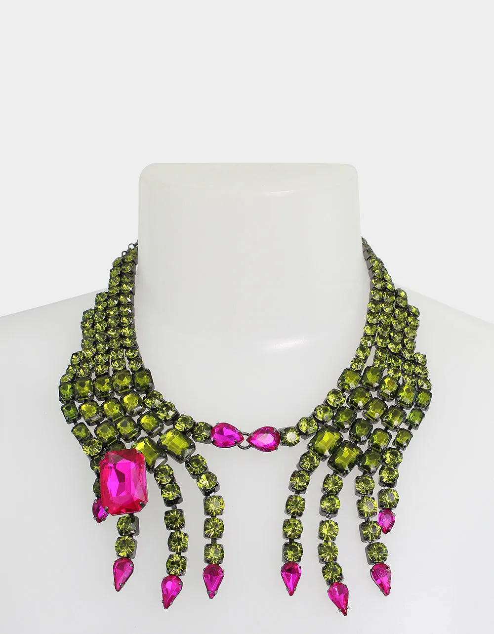 RICH WITCH BIB NECKLACE GREEN sold by Betsey Johnson product image thumbnail 4