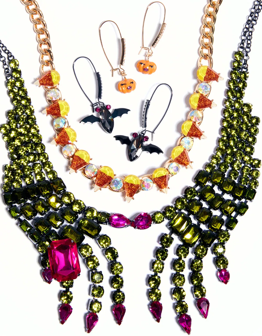 RICH WITCH HANDS BIB NECKLACE GREEN sold by Betsey Johnson product image thumbnail 3