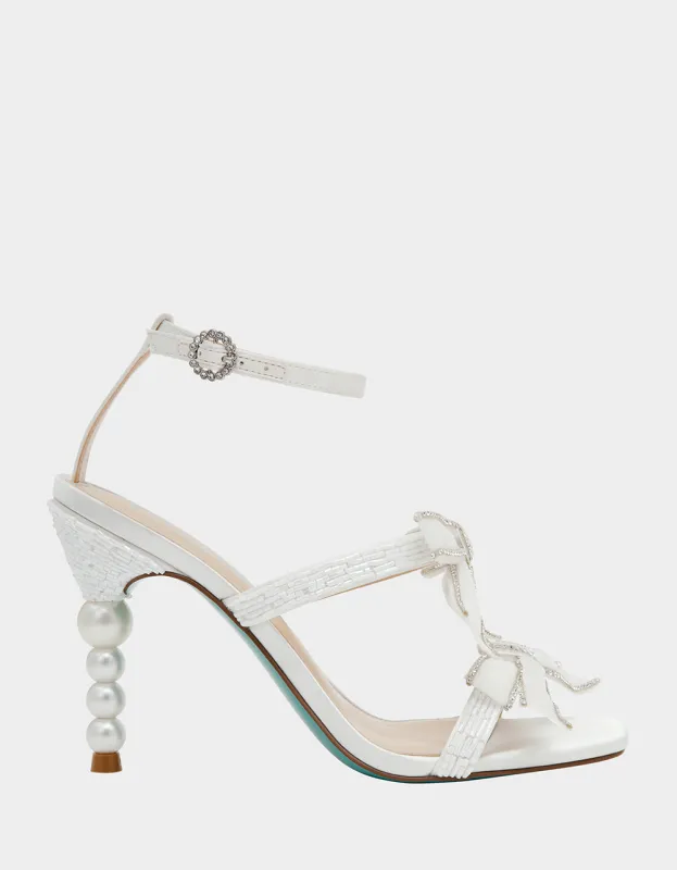 SAMMY IVORY made by Betsey Johnson