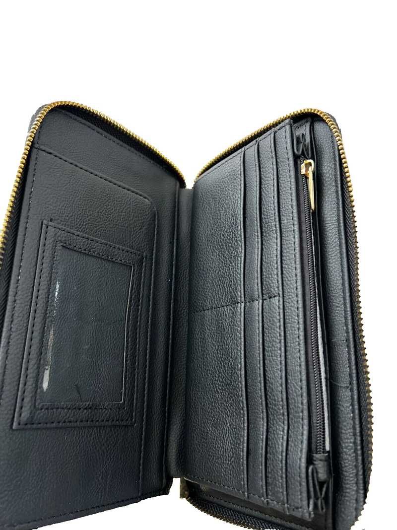 Betsey Johnson Zip Around Wristlet Skull Wallet | RE:LUV sold by Betsey Johnson product image thumbnail 3