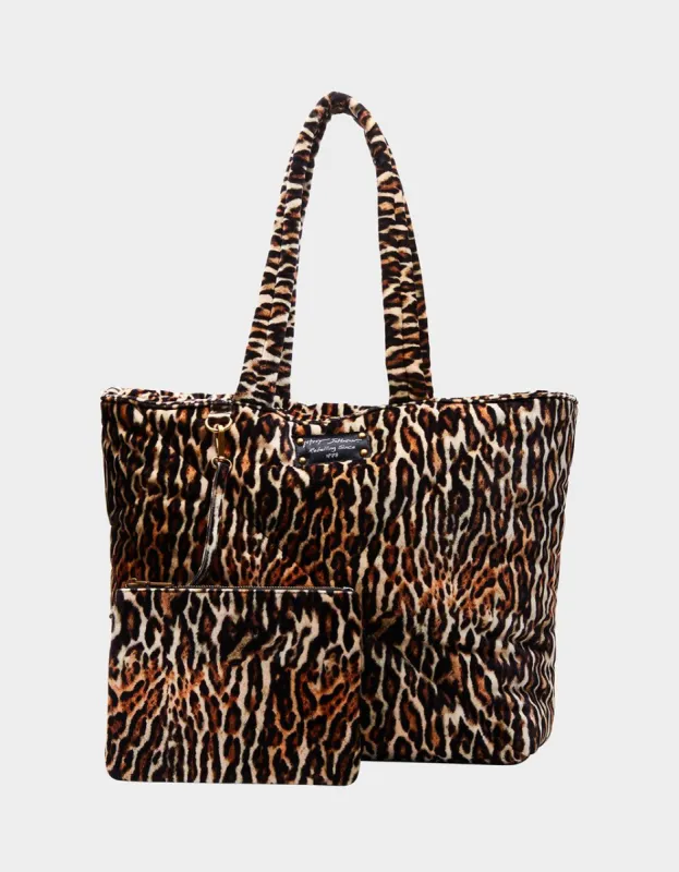 SPOTPUFF QUILTY TOTE LEOPARD sold by Betsey Johnson