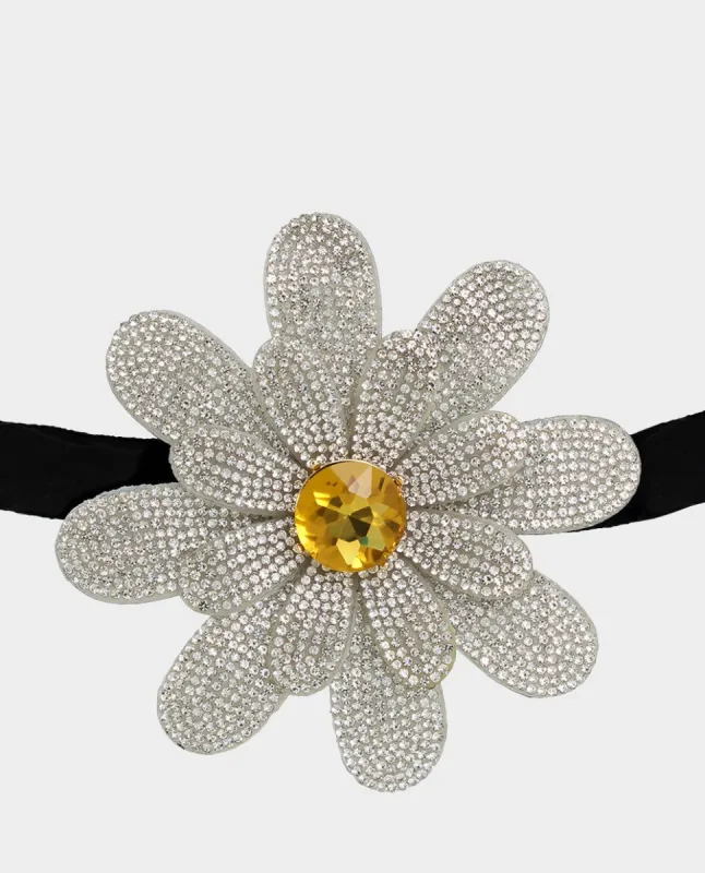 OHH A DAISY CHOKER NECKLACE RHINESTONE sold by Betsey Johnson