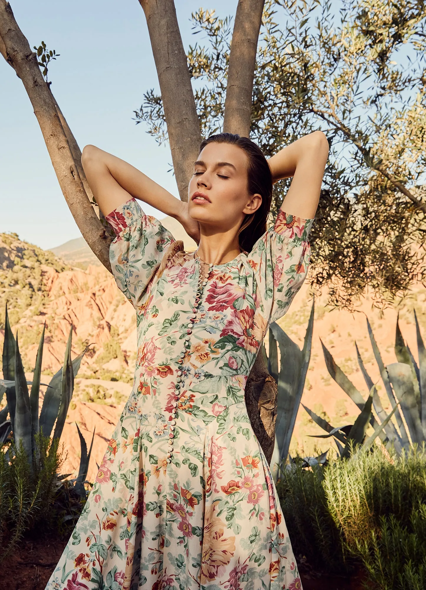 Eden Floral Dress sold by Beulah product image thumbnail 5