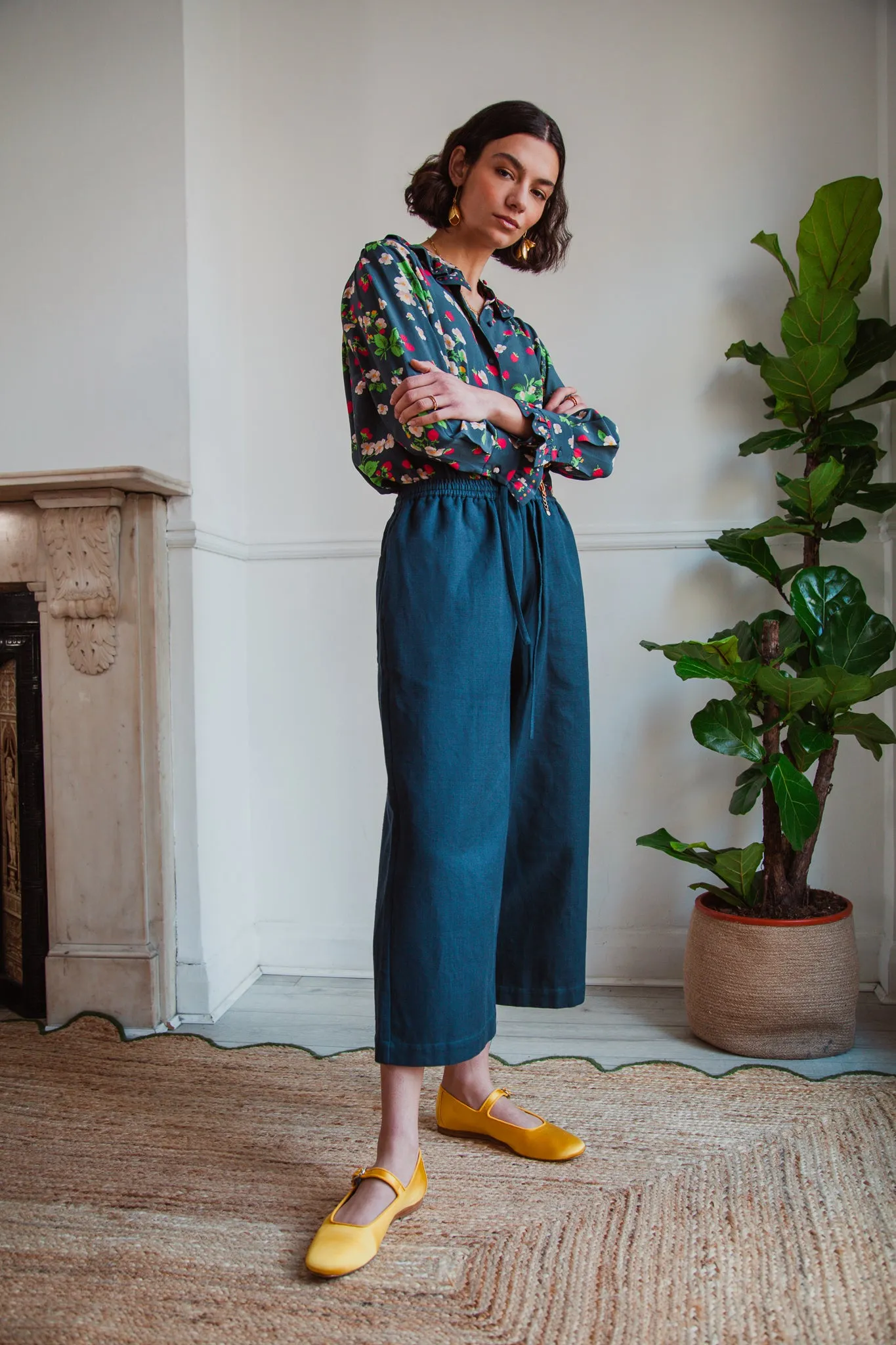 Frances Navy Trouser sold by Beulah product image thumbnail 4