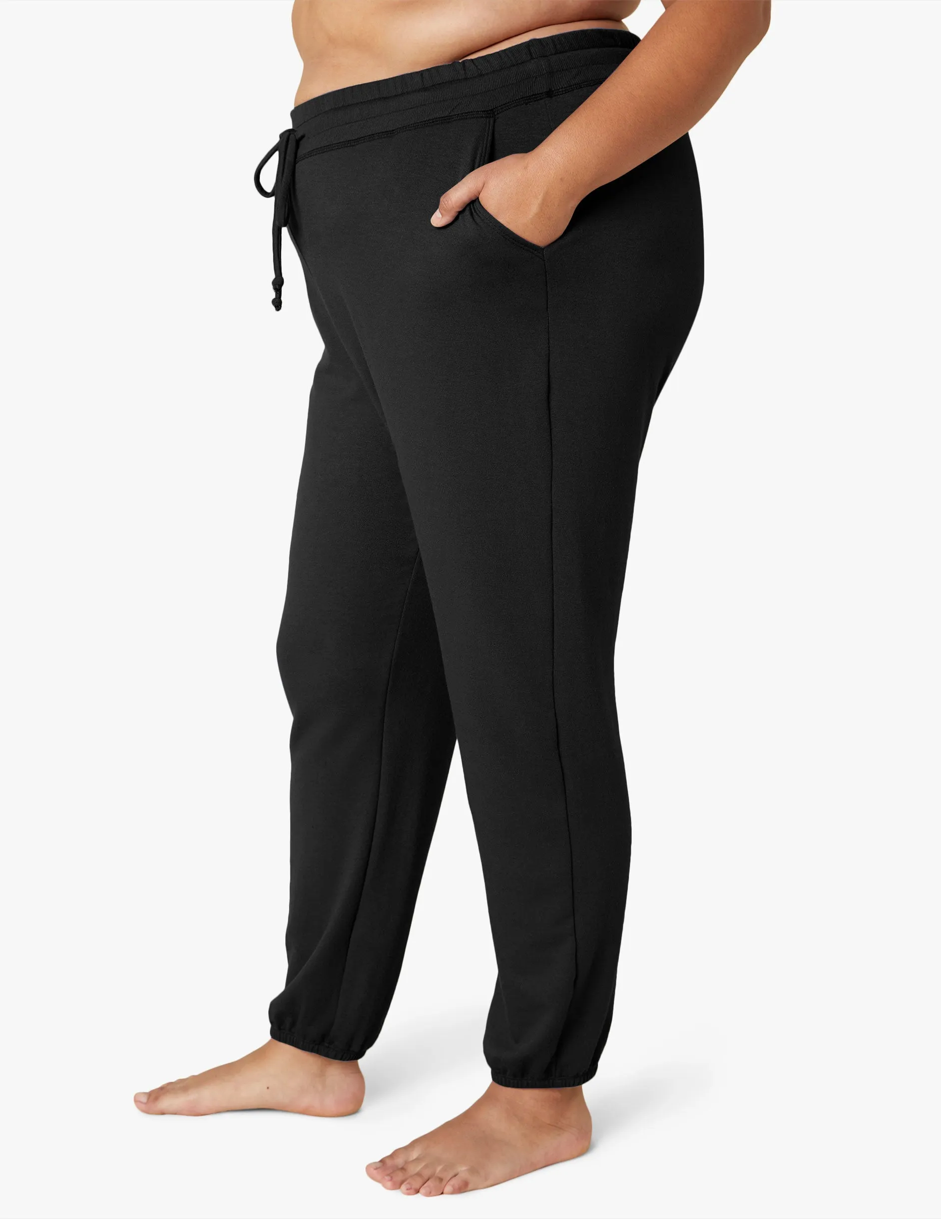 Weekender Pant sold by Beyond Yoga product image thumbnail 3