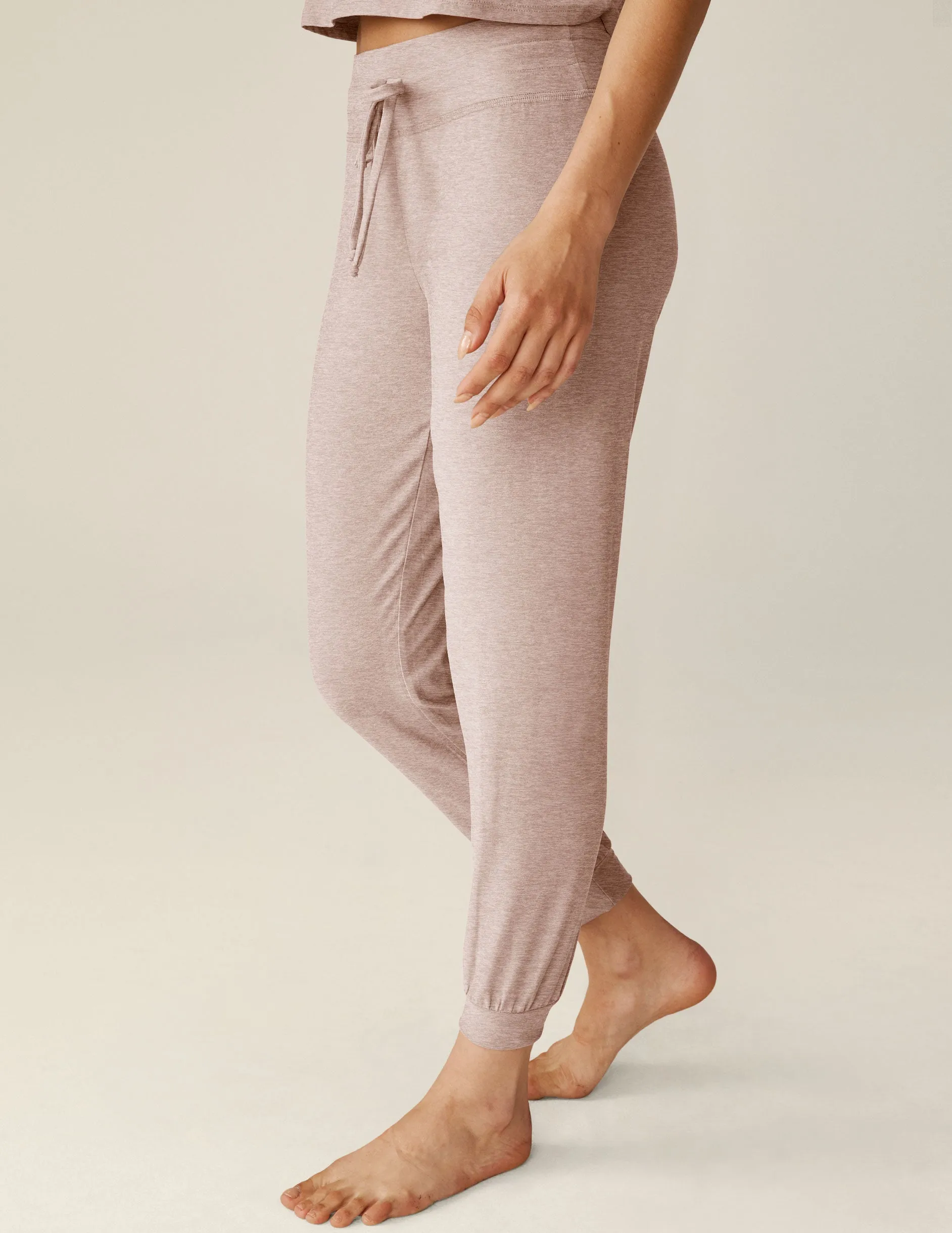 Featherweight Lounge Around Midi Jogger sold by Beyond Yoga product image thumbnail 2