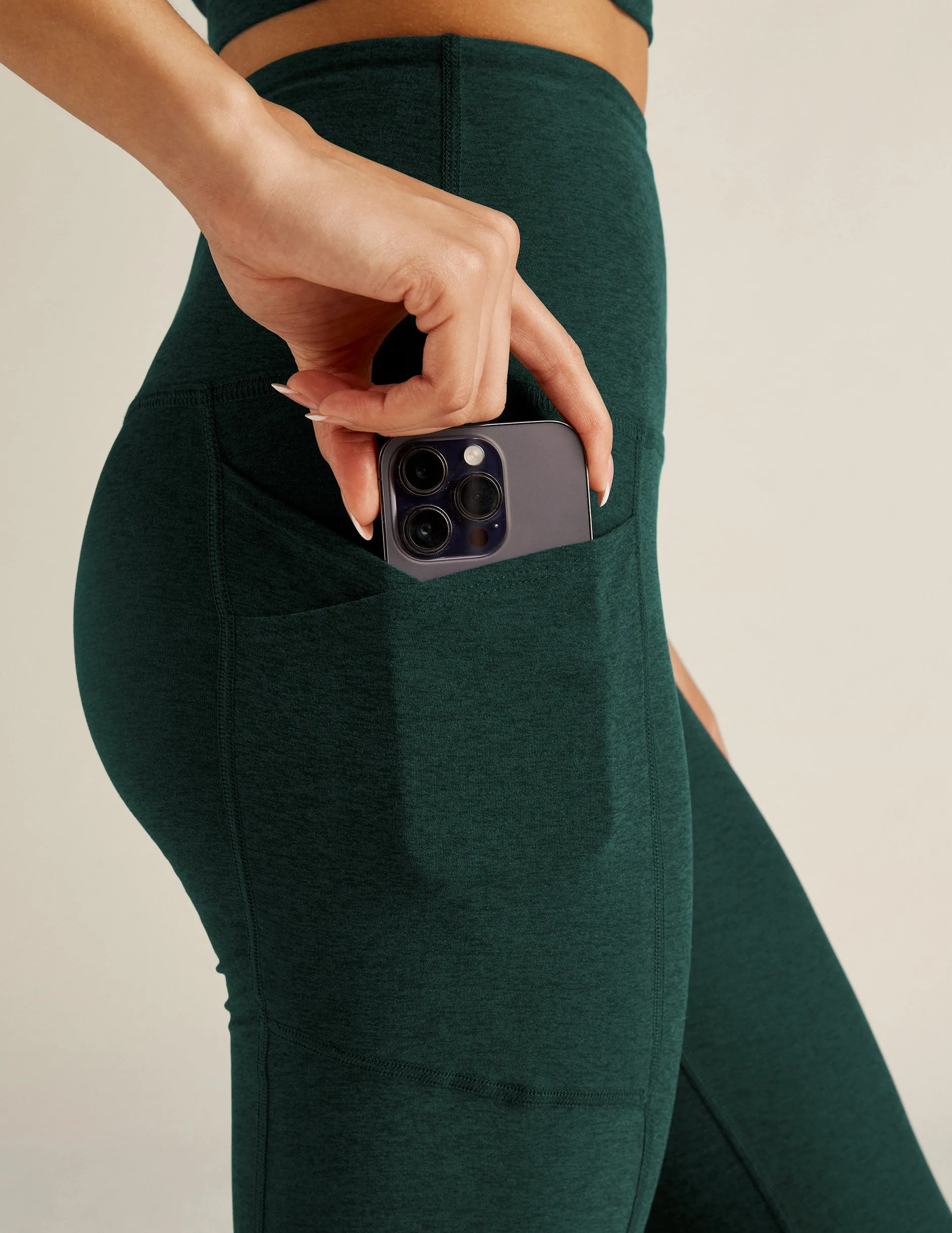 Spacedye Versatility Pocket Bootcut Pant sold by Beyond Yoga product image thumbnail 4