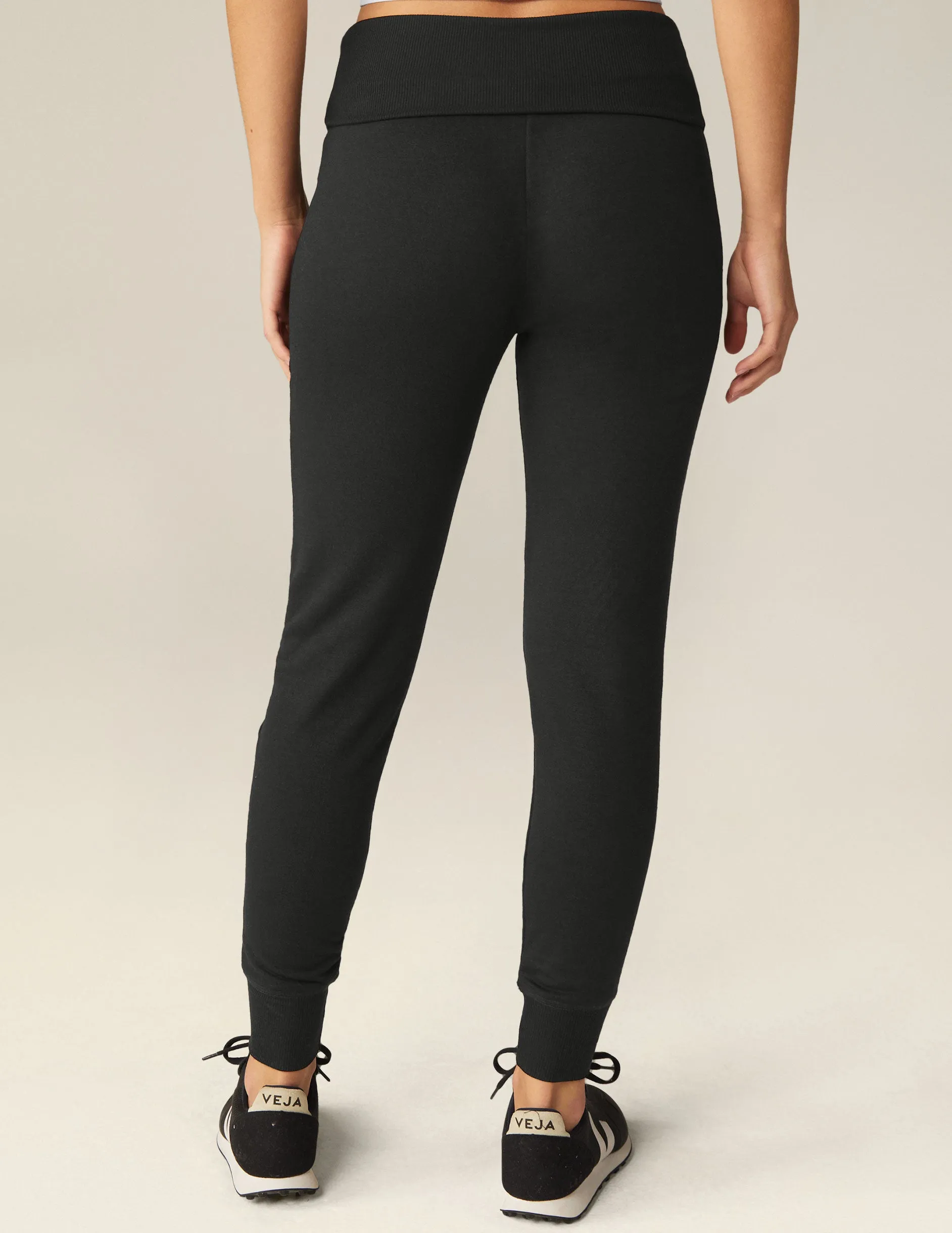 Cozy Fleece Foldover Long Sweatpant sold by Beyond Yoga product image thumbnail 3