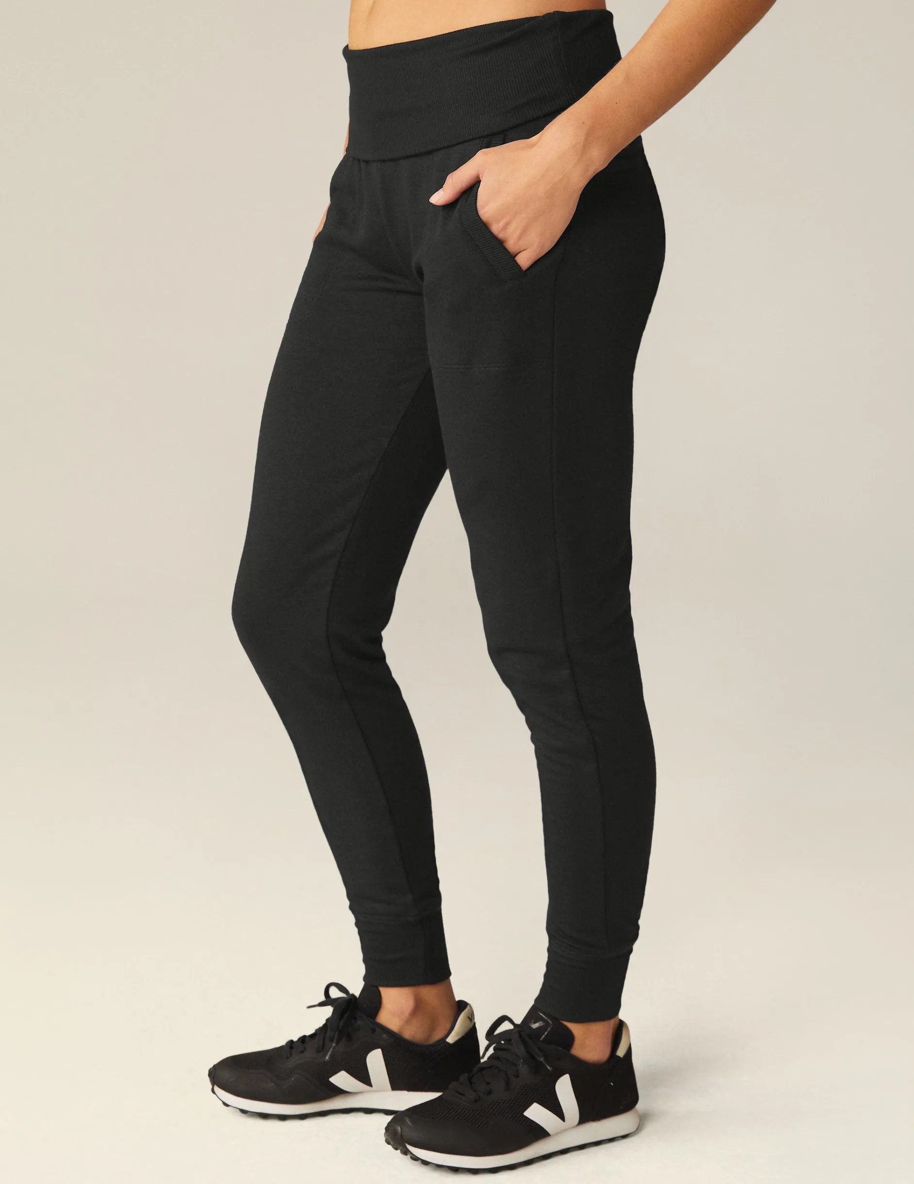 Cozy Fleece Foldover Long Sweatpant sold by Beyond Yoga product image thumbnail 2