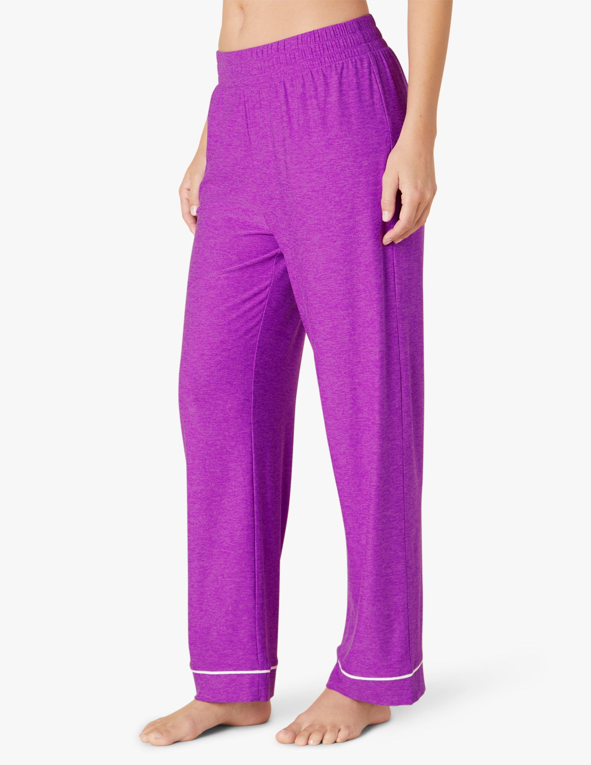 Featherweight Wind Down Sleep Pant sold by Beyond Yoga product image thumbnail 2