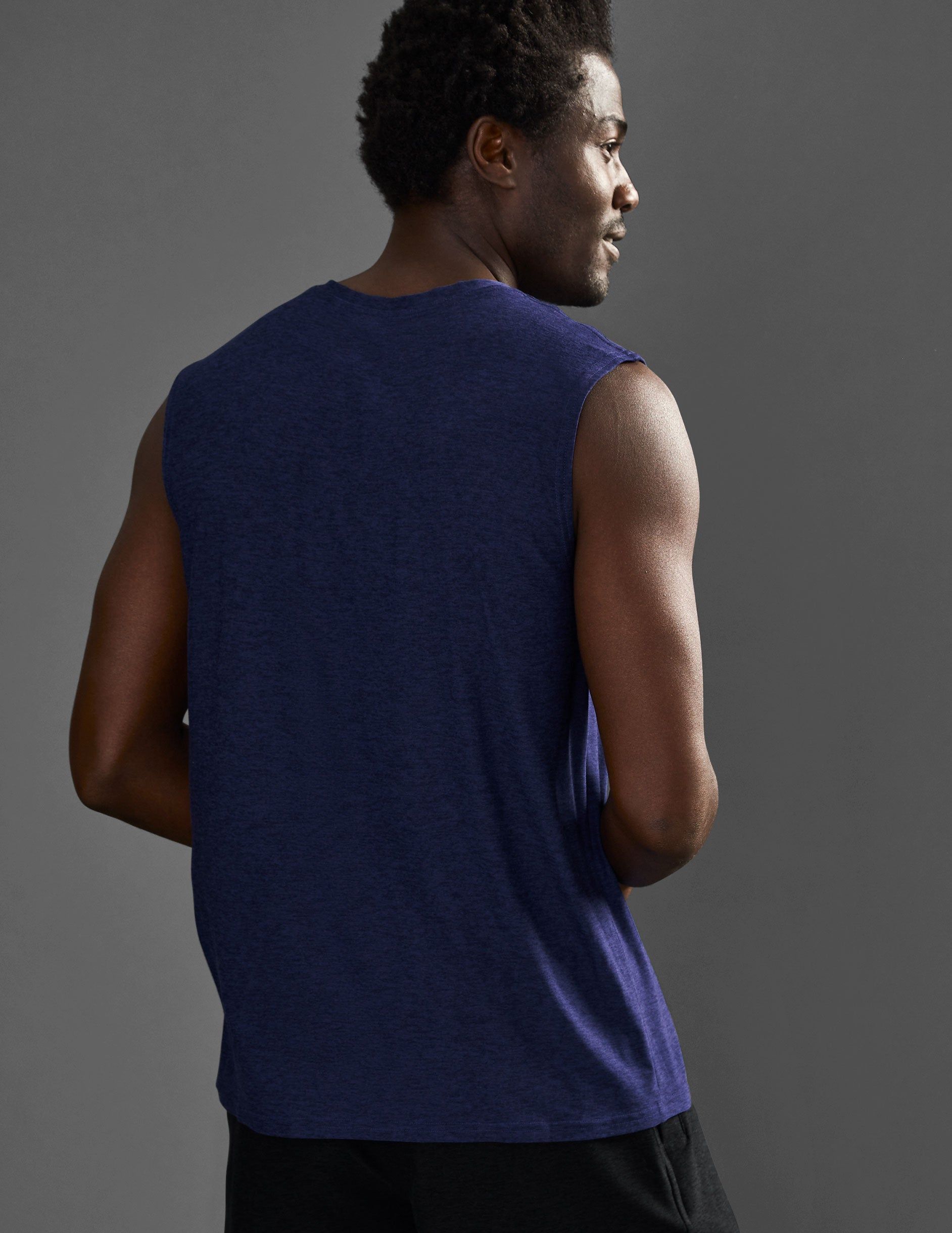 Featherweight Freeflo Men's Muscle Tank sold by Beyond Yoga product image thumbnail 3