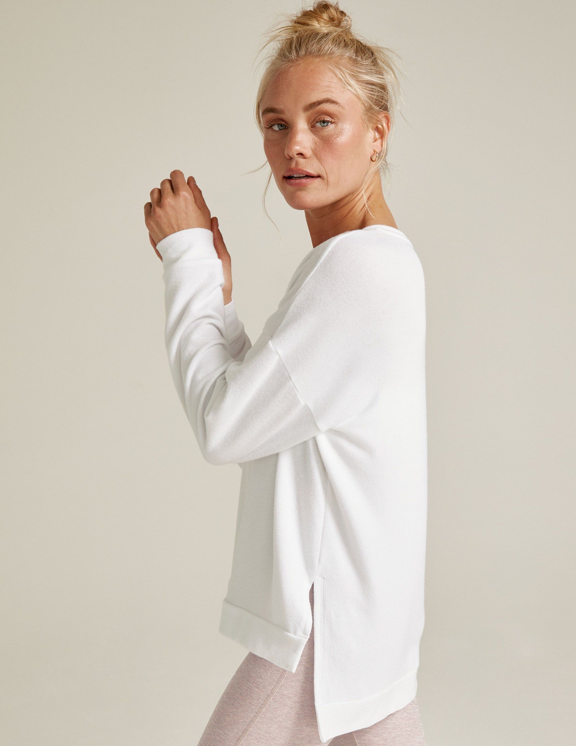 Long Weekend Lounge Pullover sold by Beyond Yoga product image thumbnail 2
