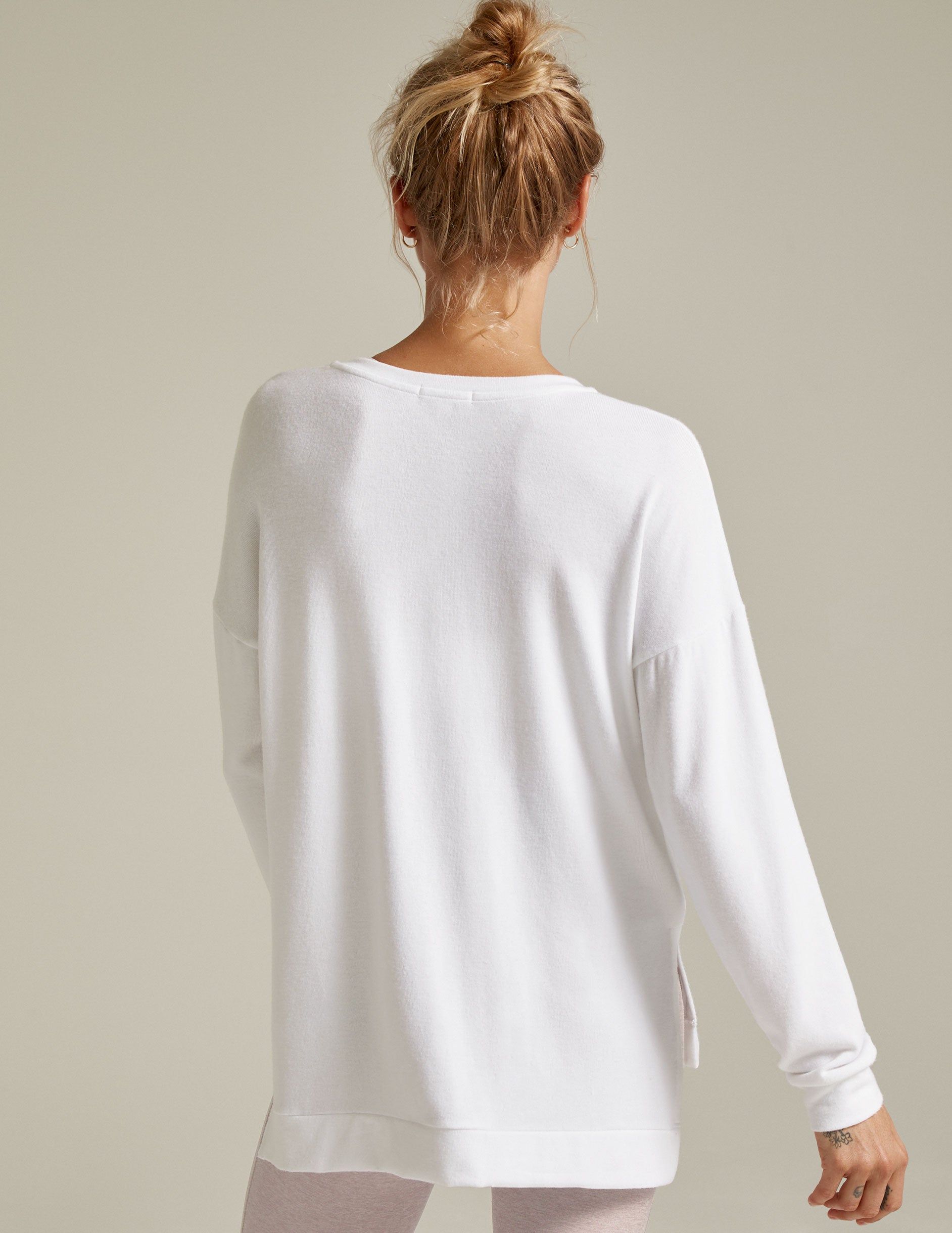 Long Weekend Lounge Pullover sold by Beyond Yoga product image thumbnail 3