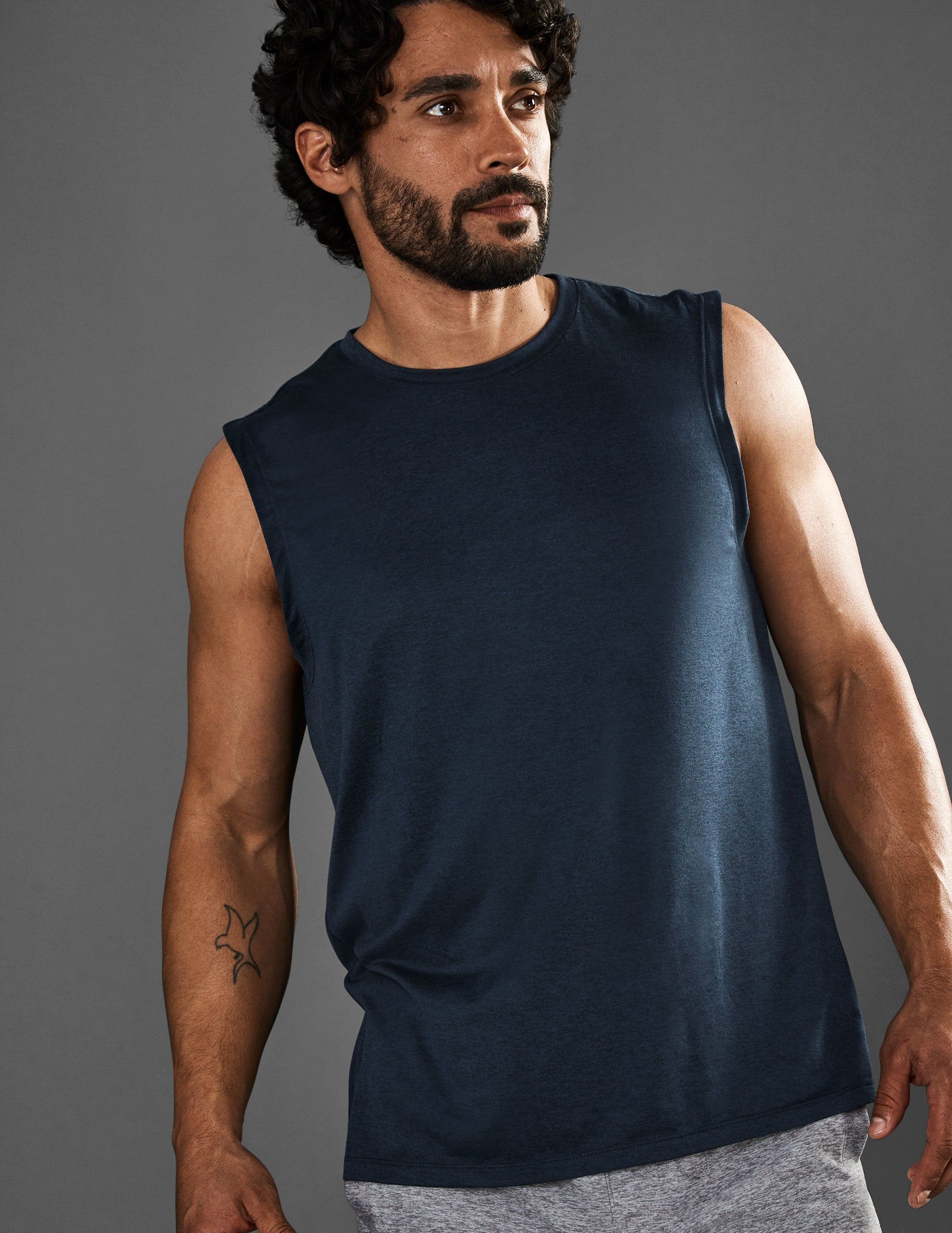 Featherweight Freeflo Men's Muscle Tank sold by Beyond Yoga product image thumbnail 2